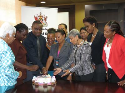 Photo Caption: Permanent Secretary Joy Persad-Myers (fourth from right) ceremonially cuts the Ministry of Social Development and Family Services’ World Social Work Day 2017 cake with staff from the Ministry including Deputy Permanent Secretary Dennis Williams (second from left) and Sherma Frank-Joseph, Director, Social Welfare. (Photo Courtesy: Ministry of Social Development and Family Services)