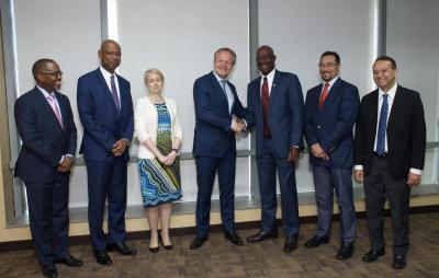 Caption: From left- Mark Regis Government Relations Advisor Shell TT, Derek Hudson Vice President Shell TT, Rachel Solway Executive Vice President Human Resources, Integrated Gas, Maarten Wetselaar Director Integrated Gas and New Energies, Prime Minister, Dr. the Honourable Keith Rowley, Minister in the Office of the Prime Minister and Minister in the Office of the Attorney General and Legal Affairs, the Honourable Stuart Young and Minister of Energy and Energy Industries, Senator the Honourable Franklin Khan. (Photo courtesy the Office of the Prime Minister)